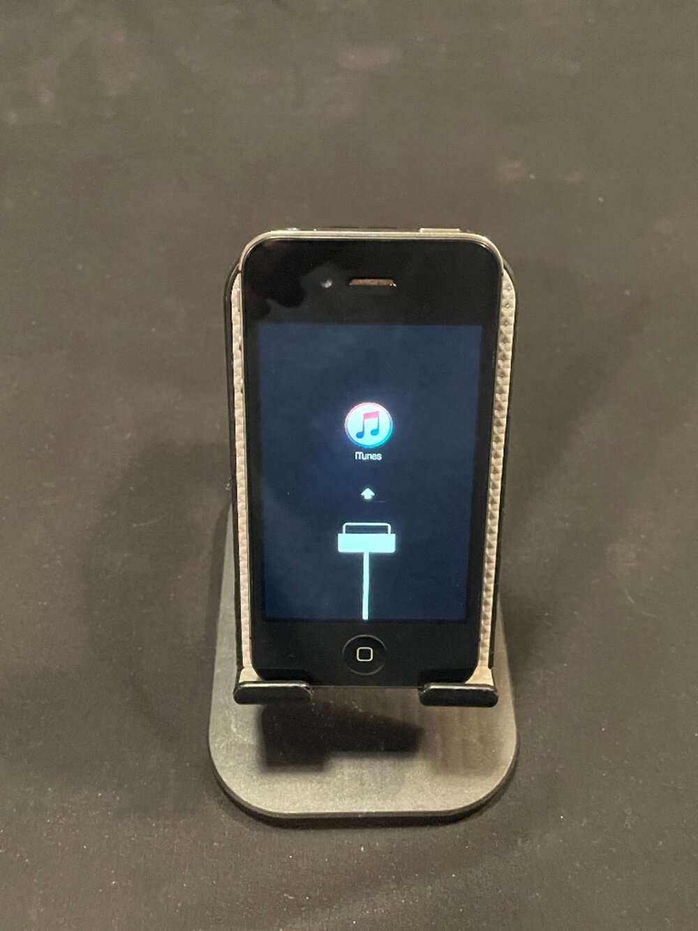 Apple iPhone 4s